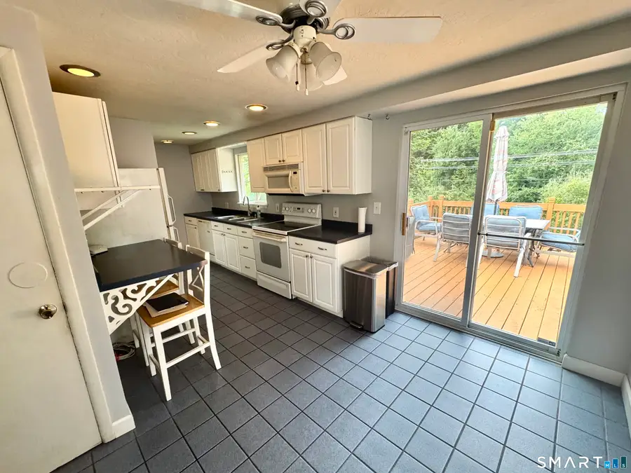 39 Brookview Avenue, Waterbury, CT 06706 - #2