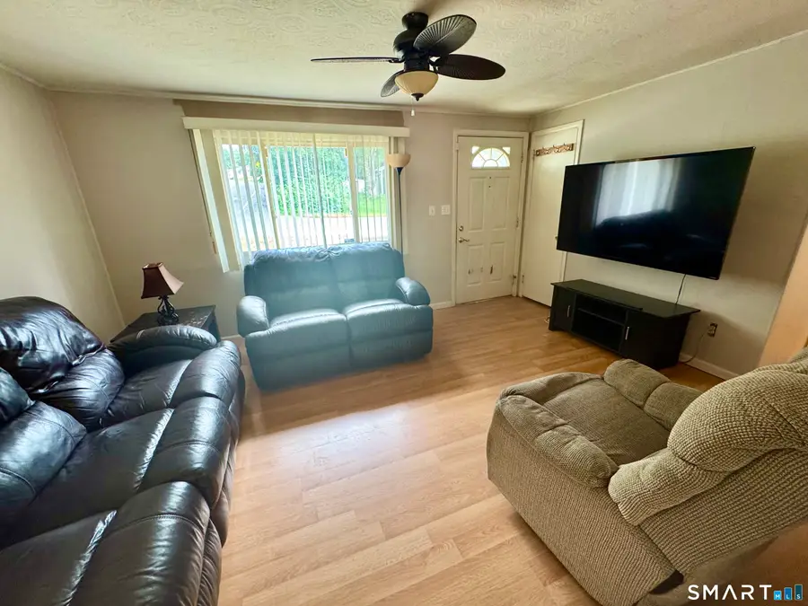 39 Brookview Avenue, Waterbury, CT 06706 - #3