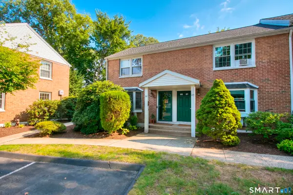245 Sunnyridge Avenue #50, Fairfield, CT 06824