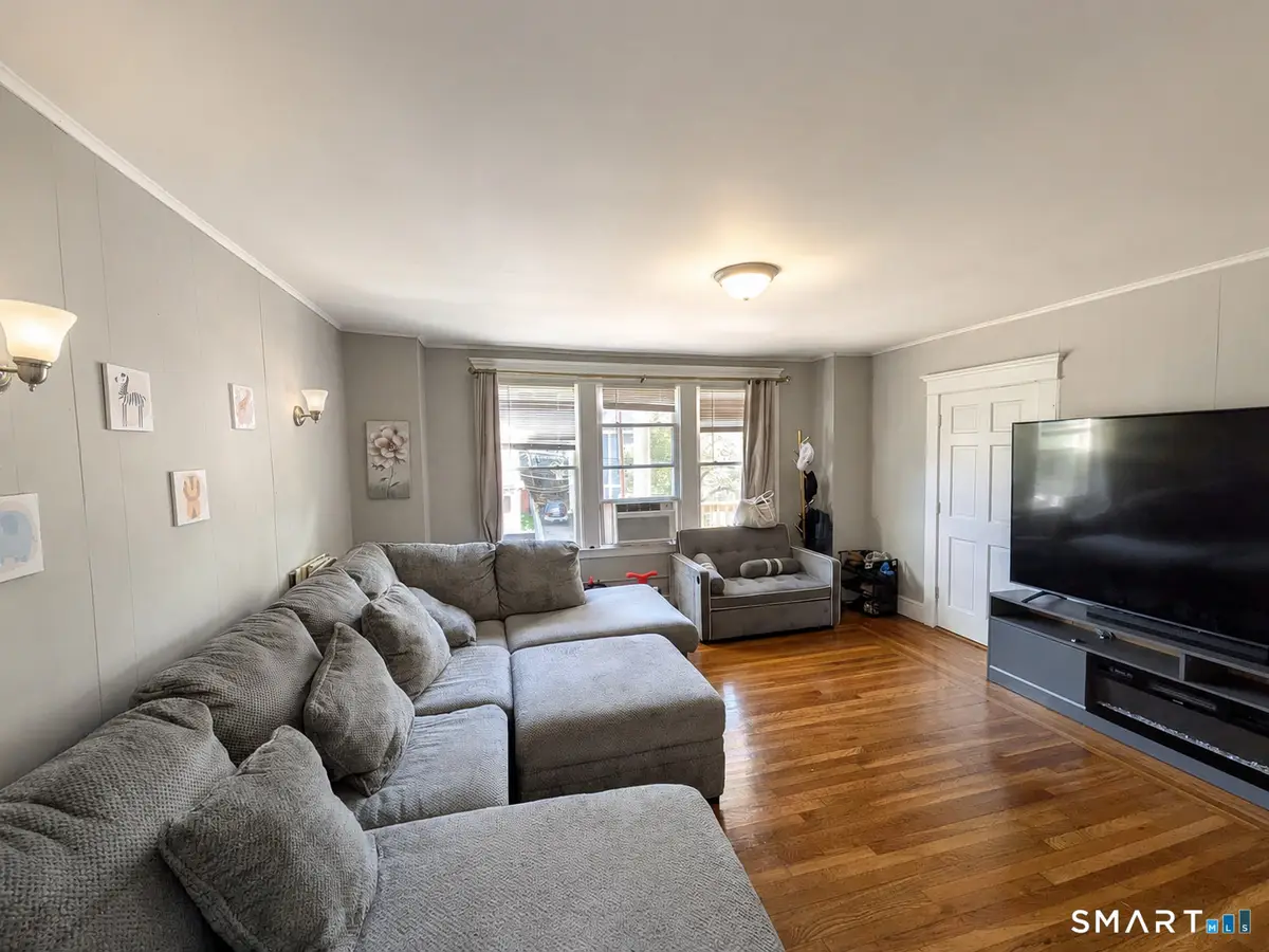 19 Harding Place, New Haven, CT 06511 - #1