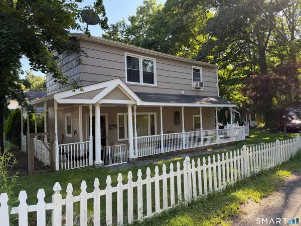 26 View Place, Guilford, CT 06437