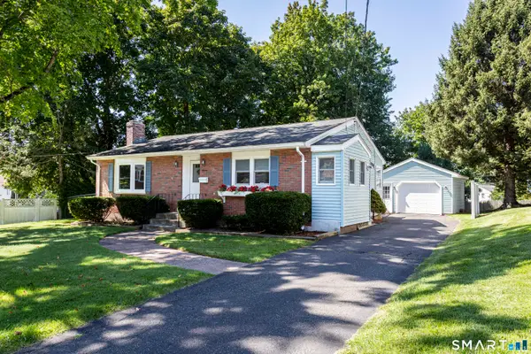 16 Philip Road, Manchester, CT 06040