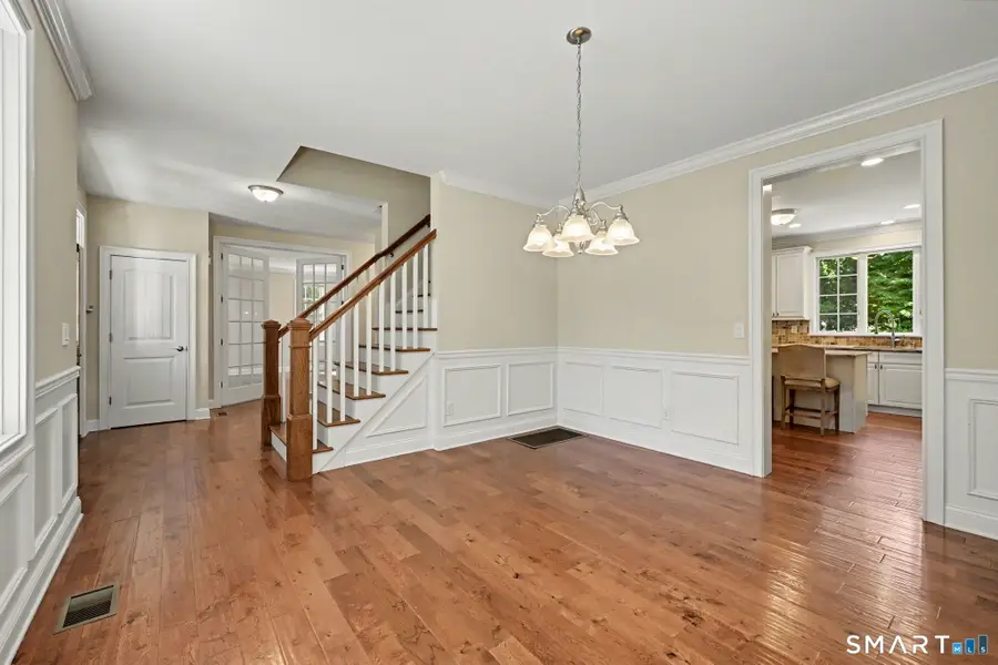 7 Hessian Drive, Ridgefield, CT 06877 - #2