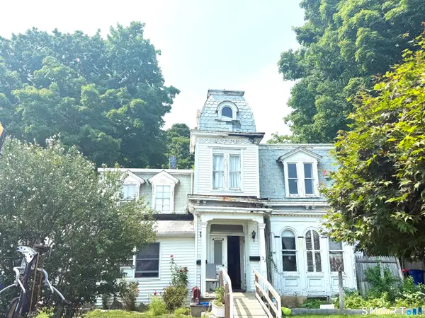32 Catherine Street, Norwalk, CT 06851