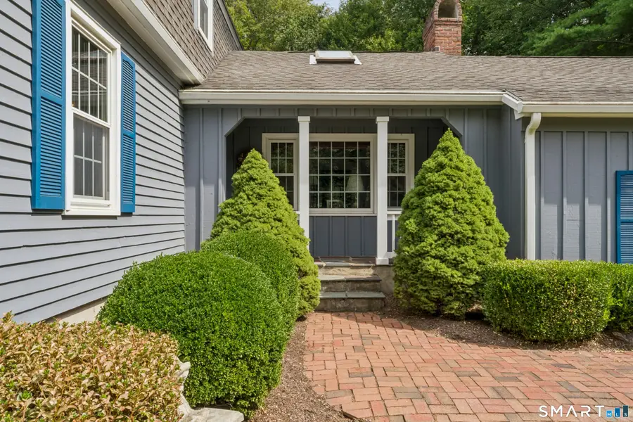 2730 Burr Street, Fairfield, CT 06824 - #3