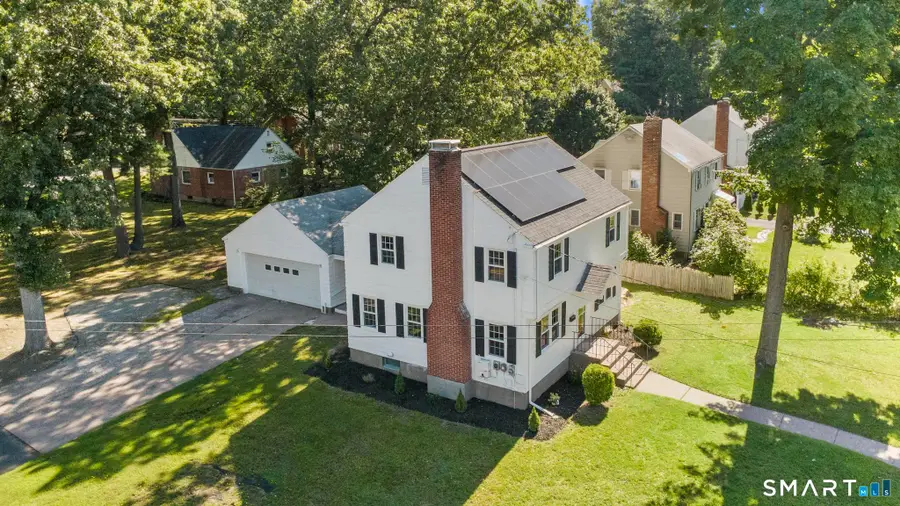 739 Center Street, Manchester, CT 06040 - #3