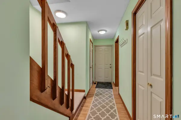 84 Wynwood Drive #84, Enfield, CT 06082