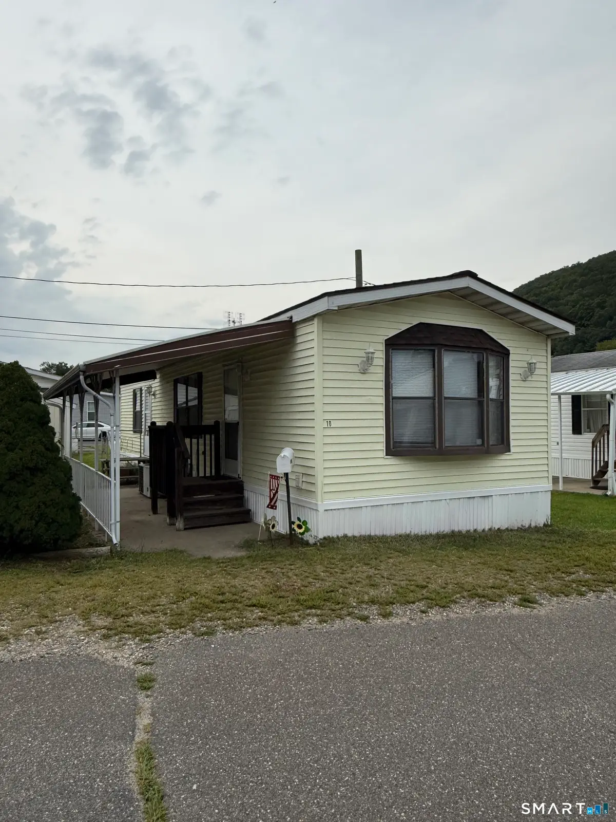 10 Third Street, Beacon Falls, CT 06403 - #1