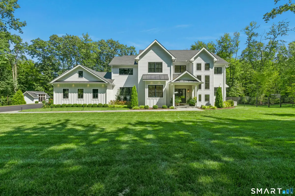 2 Black Pine Ridge, Ridgefield, CT 06877 - #1