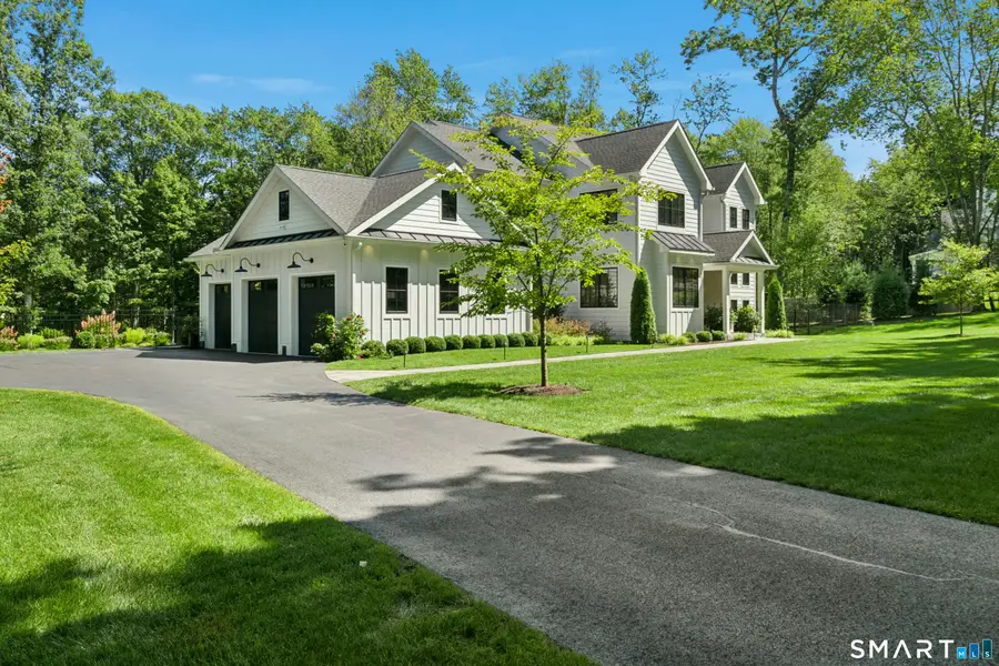 2 Black Pine Ridge, Ridgefield, CT 06877 - #2