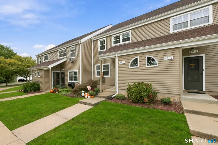 1231 Washington Street #12, Middletown, CT 06457 - #2