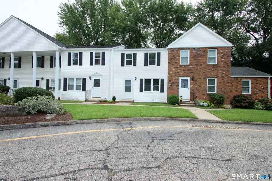 13 Colonial Village #13, Shelton, CT 06484 - #2