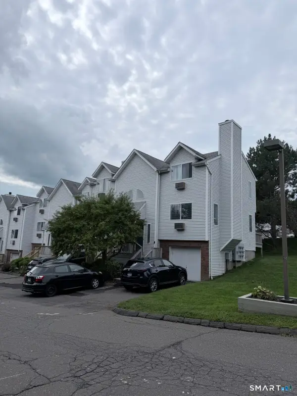 925 Oronoke Road #26G, Waterbury, CT 06708