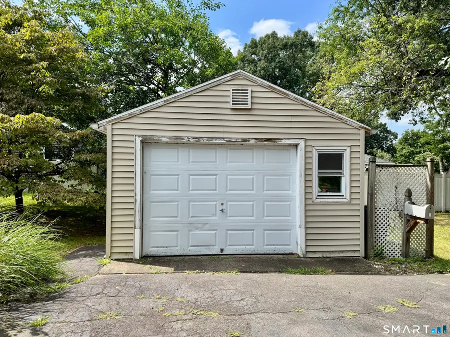 5 Highland Road, Windsor Locks, CT 06096 - #2