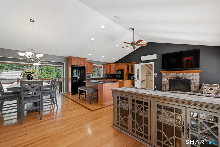 2 Sunnyside Avenue, Danbury, CT 06811 - #2