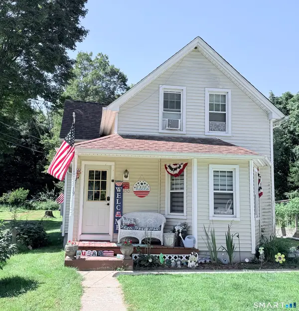19 River Street, Plainfield, CT 06374