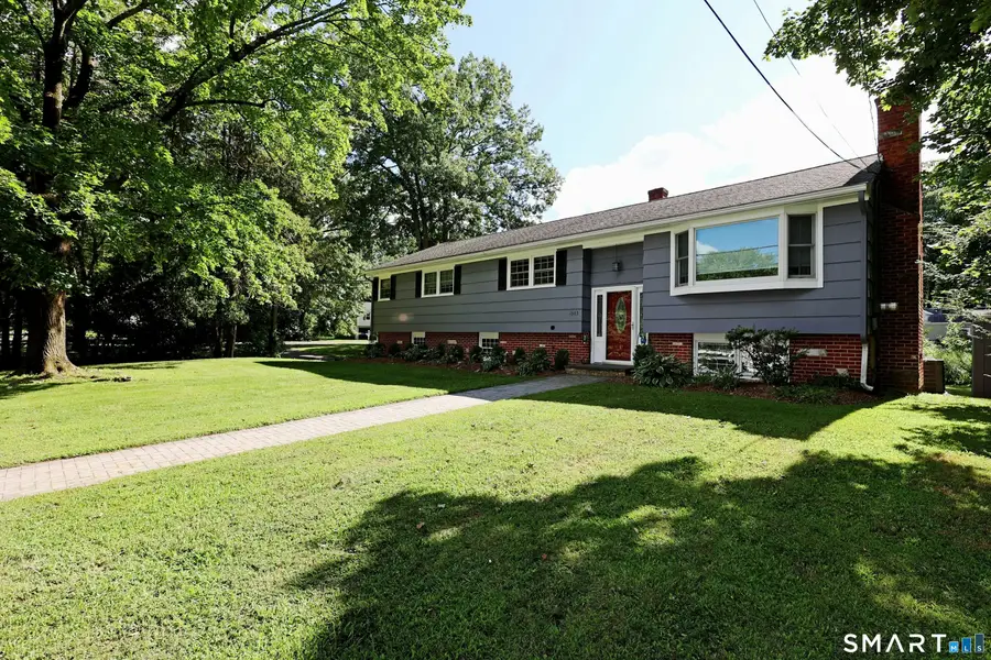 1303 Melville Avenue, Fairfield, CT 06825 - #2