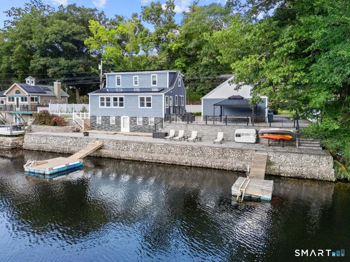 5 Roosevelt Drive, Seymour, CT 06483 - #1