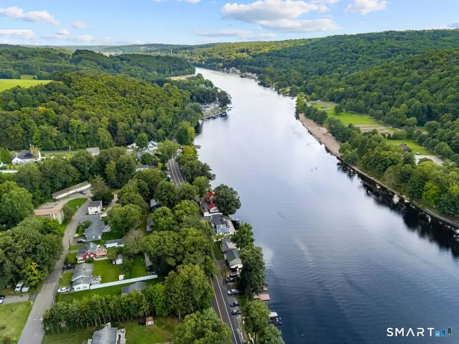 5 Roosevelt Drive, Seymour, CT 06483 - #2