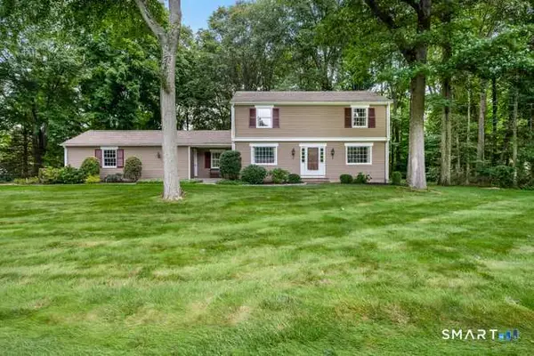 80 Ripton Parish Lane, Stratford, CT 06614