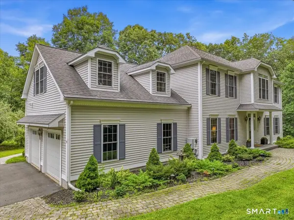9 Inwood Drive, Guilford, CT 06437