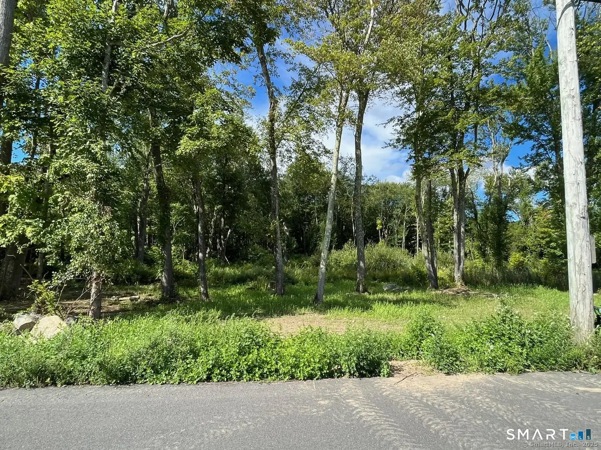 26 100 Acres Road, Newtown, CT 06470 - #1