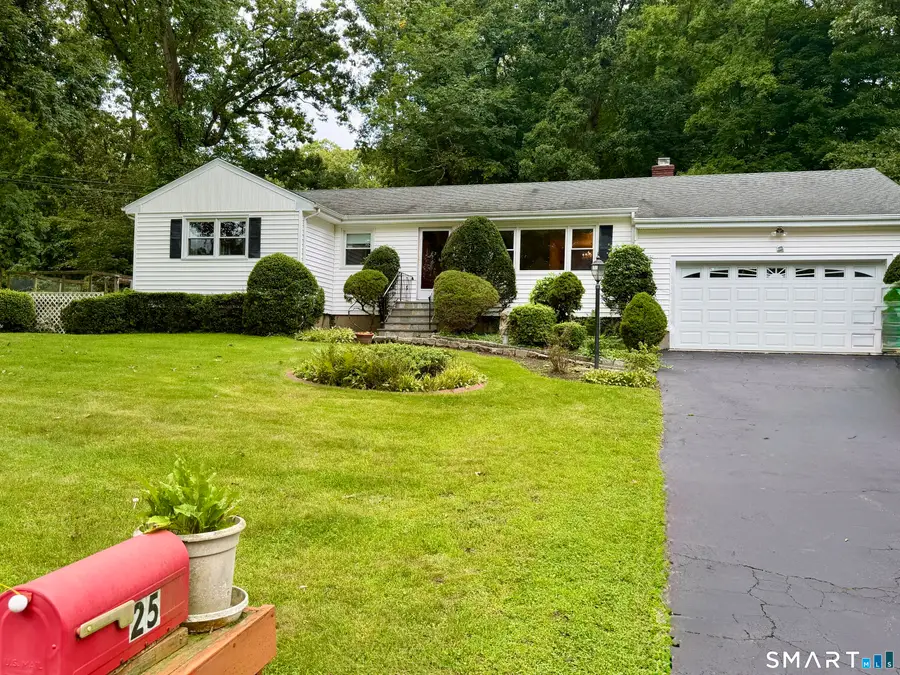 25 Noahs Ln Extension, Norwalk, CT 06851 - #2