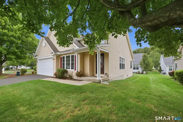 31 Grand Boulevard, Ellington, CT 06029