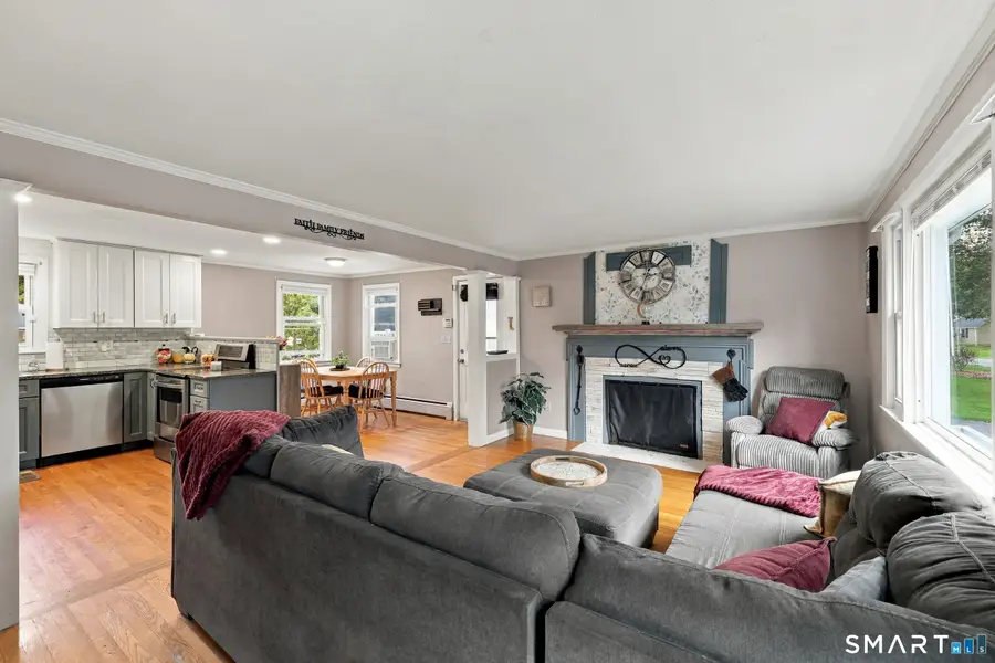 15 Kingsbury Avenue, Vernon, CT 06066 - #2