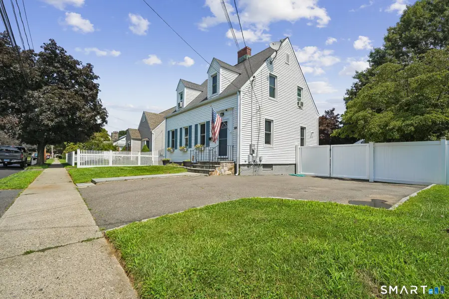 320 Swanson Avenue, Stratford, CT 06615 - #3