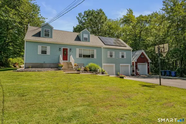 35 Pepperbox Road, Waterford, CT 06385