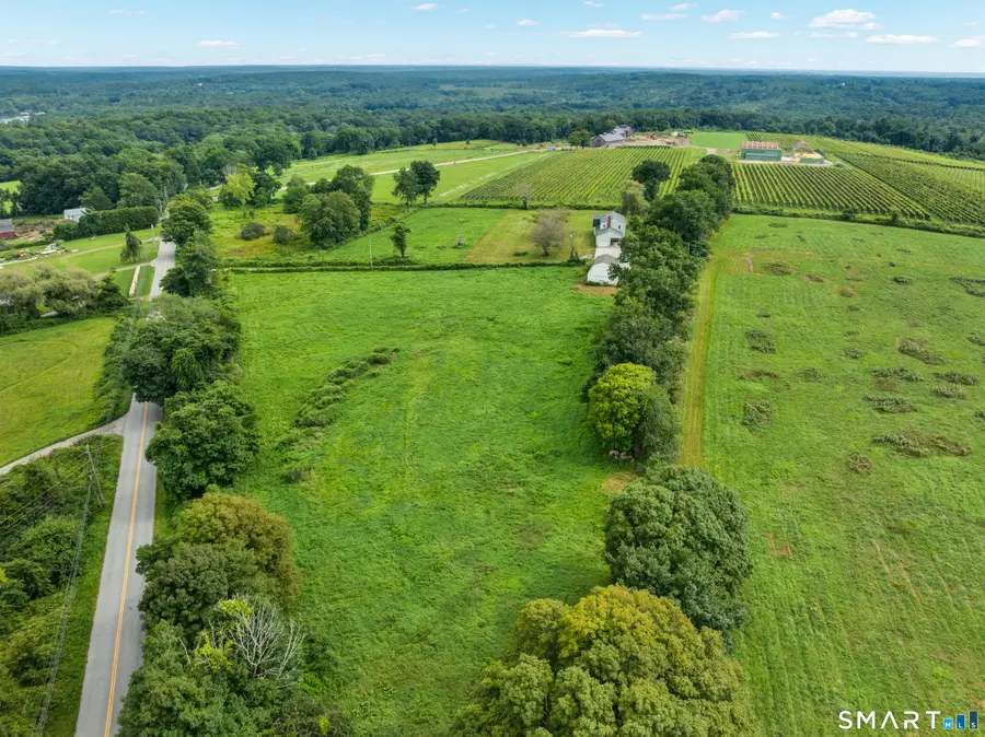 91-B Wintechog Hill Road, North Stonington, CT 06359 - #3