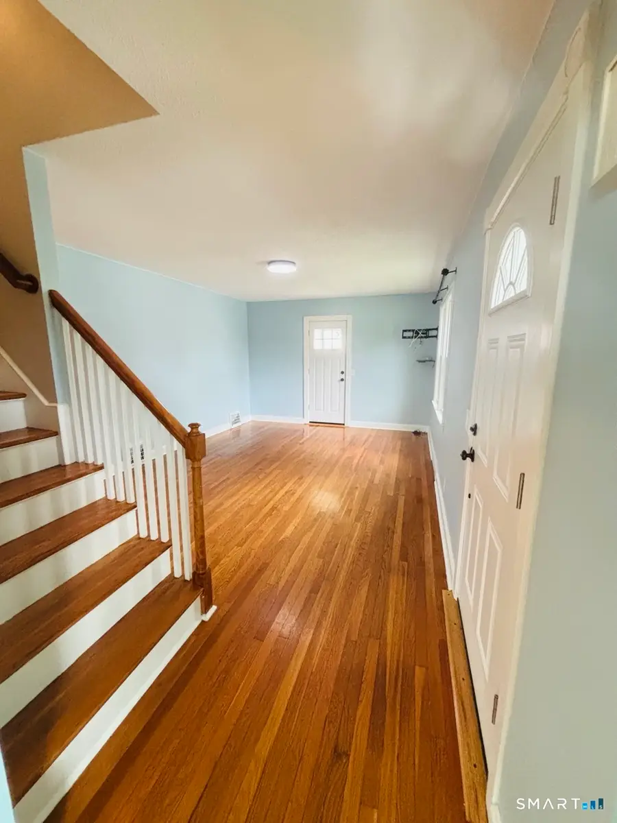 10 Bell Terrace, Stratford, CT 06614 - #3