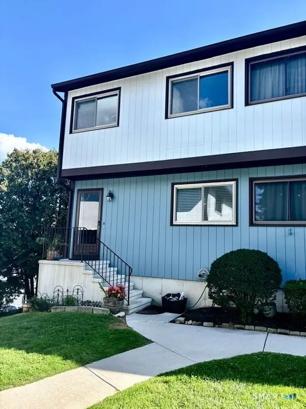 27 Crows Nest Lane #17A, Danbury, CT 06810