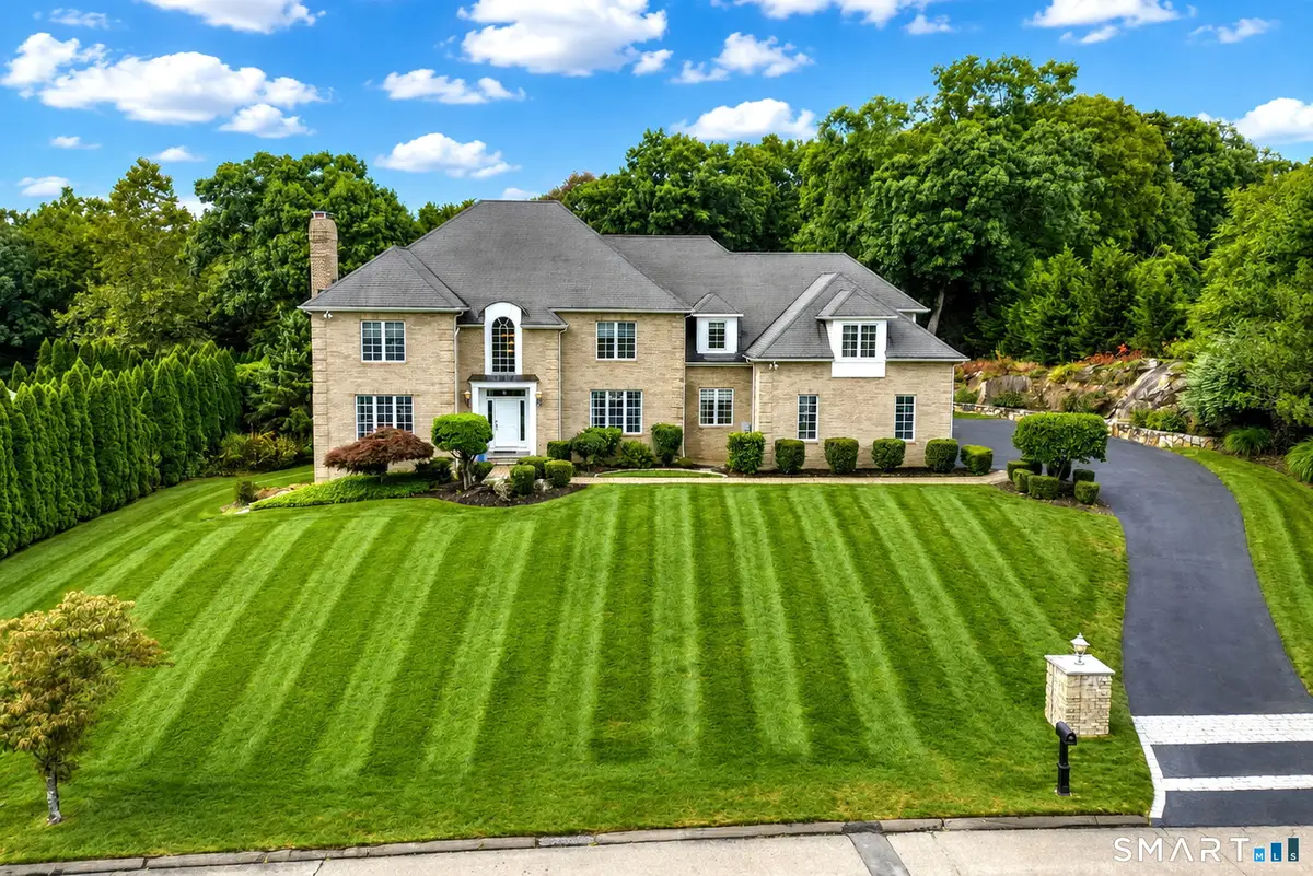 914 Rainbow Trail, Orange, CT 06477 - #1