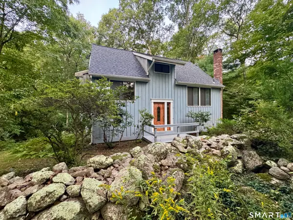 882 Moose Hill Road, Guilford, CT 06437