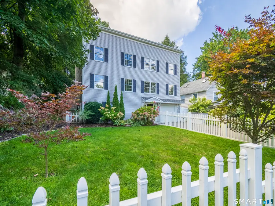26 Abbott Avenue, Ridgefield, CT 06877 - #2