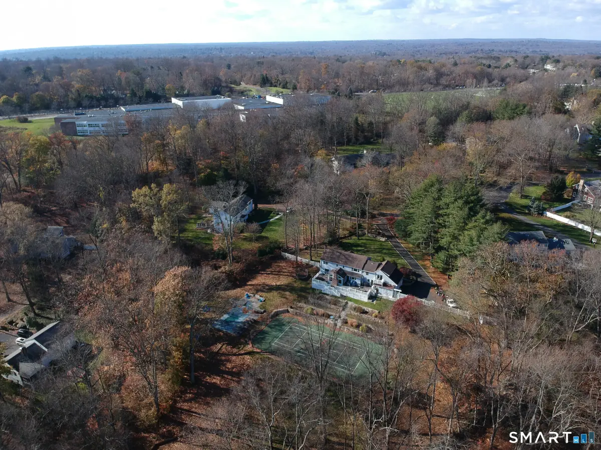 6 Fox Run Lane, Westport, CT 06880 - #1