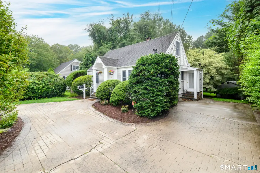 271 Jeniford Road, Fairfield, CT 06824 - #2