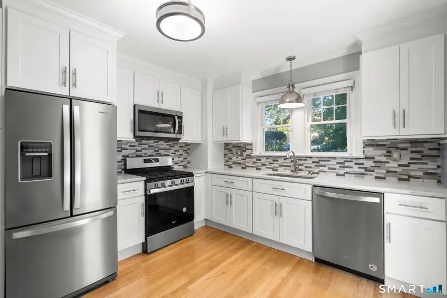 213 Knapps Highway, Fairfield, CT 06825 - #3