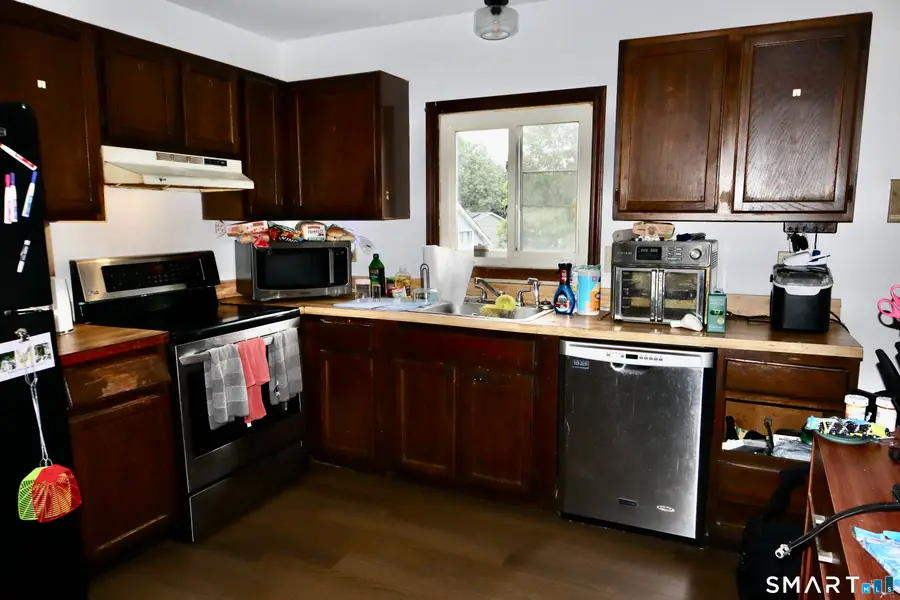 320 Mulberry Street, Naugatuck, CT 06770 - #3
