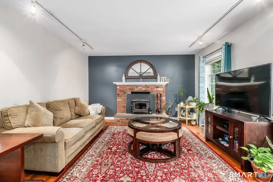 21 April Drive, New Milford, CT 06776 - #3