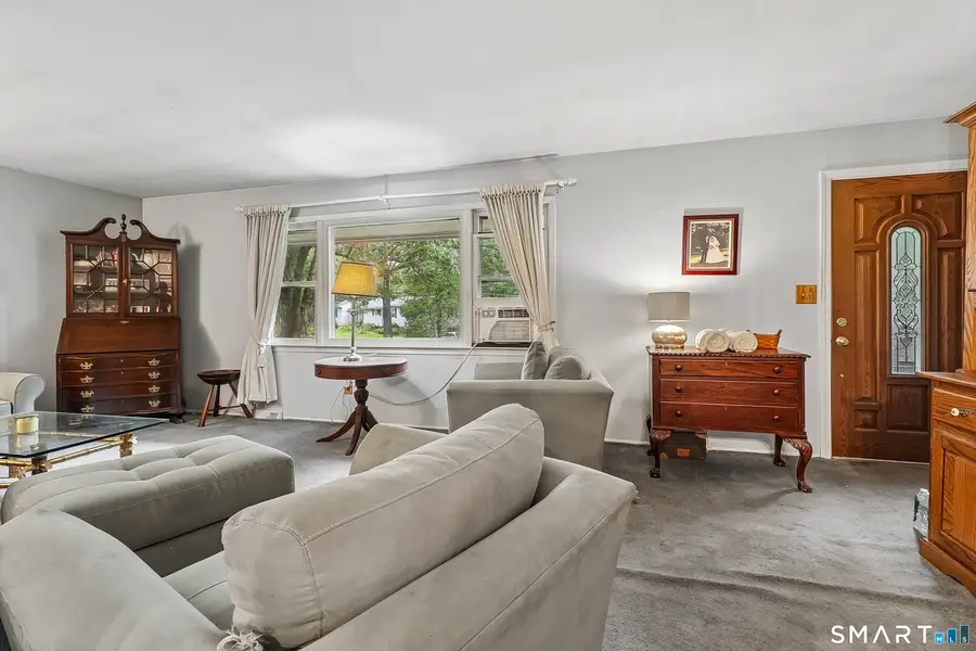 9 Joan Drive, Newtown, CT 06470 - #3