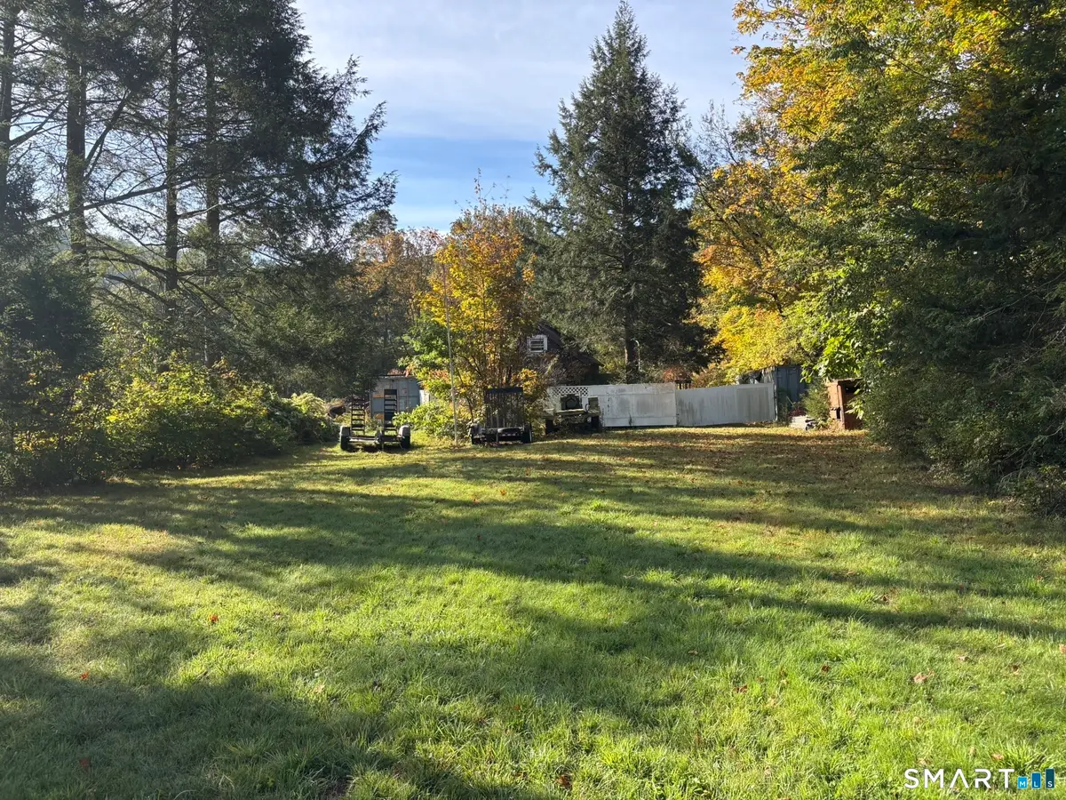 1405 New Haven Road, Naugatuck, CT 06770 - #1
