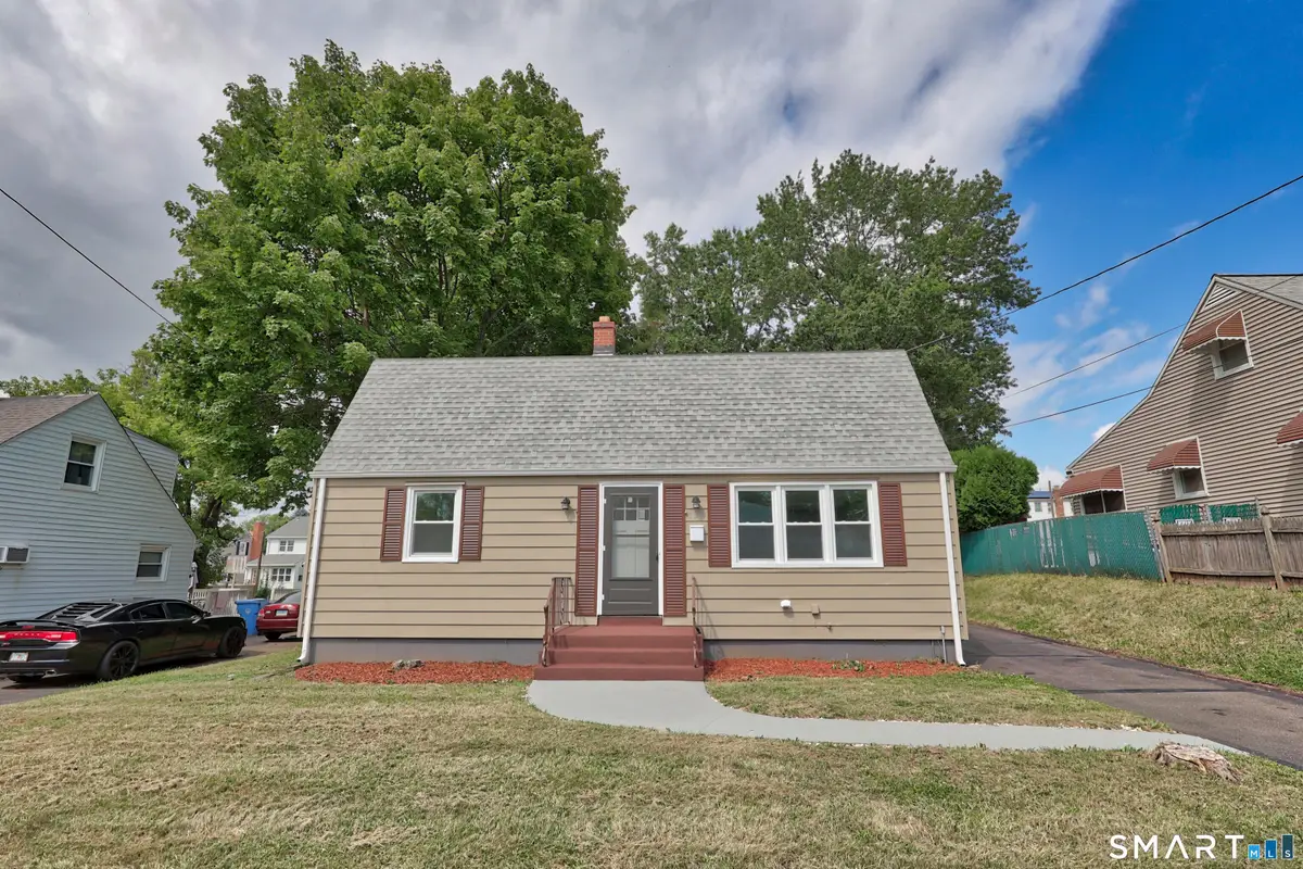 124 Mansfield Avenue, New Britain, CT 06051 - #1