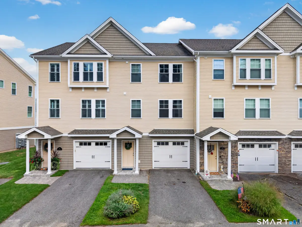 26 Village Crossing #26, Niantic, CT 06357 - #1