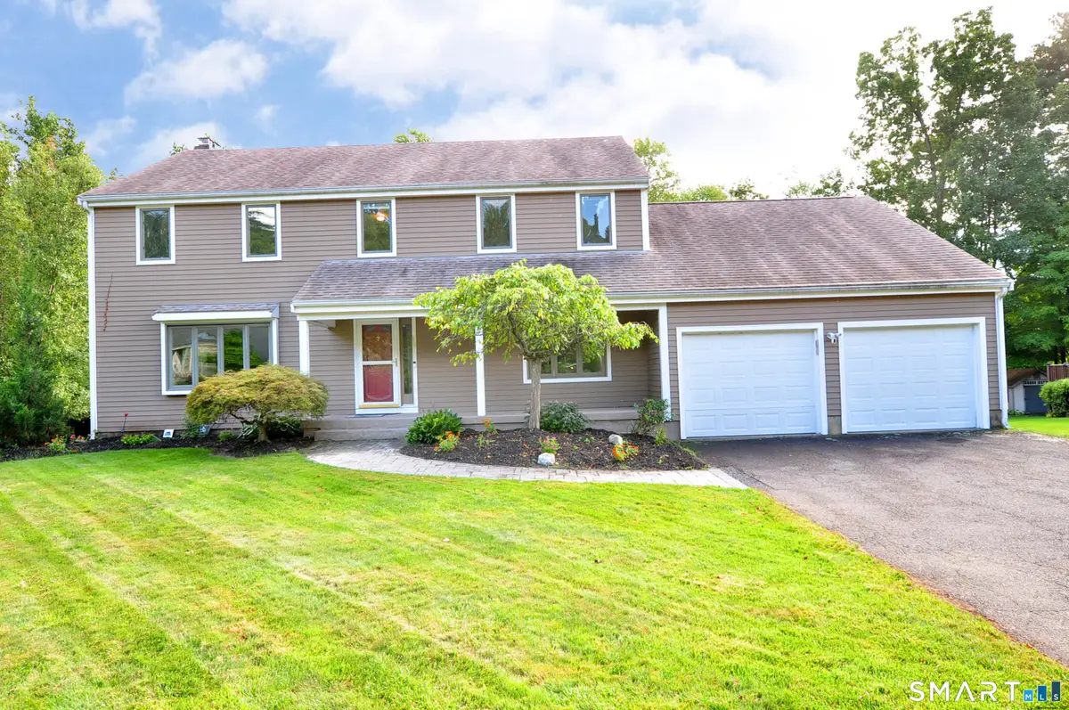 16 Virginia La, Unionville, CT 06085 - #1