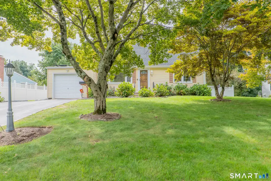 14 Ayres Drive, Stamford, CT 06905 - #2