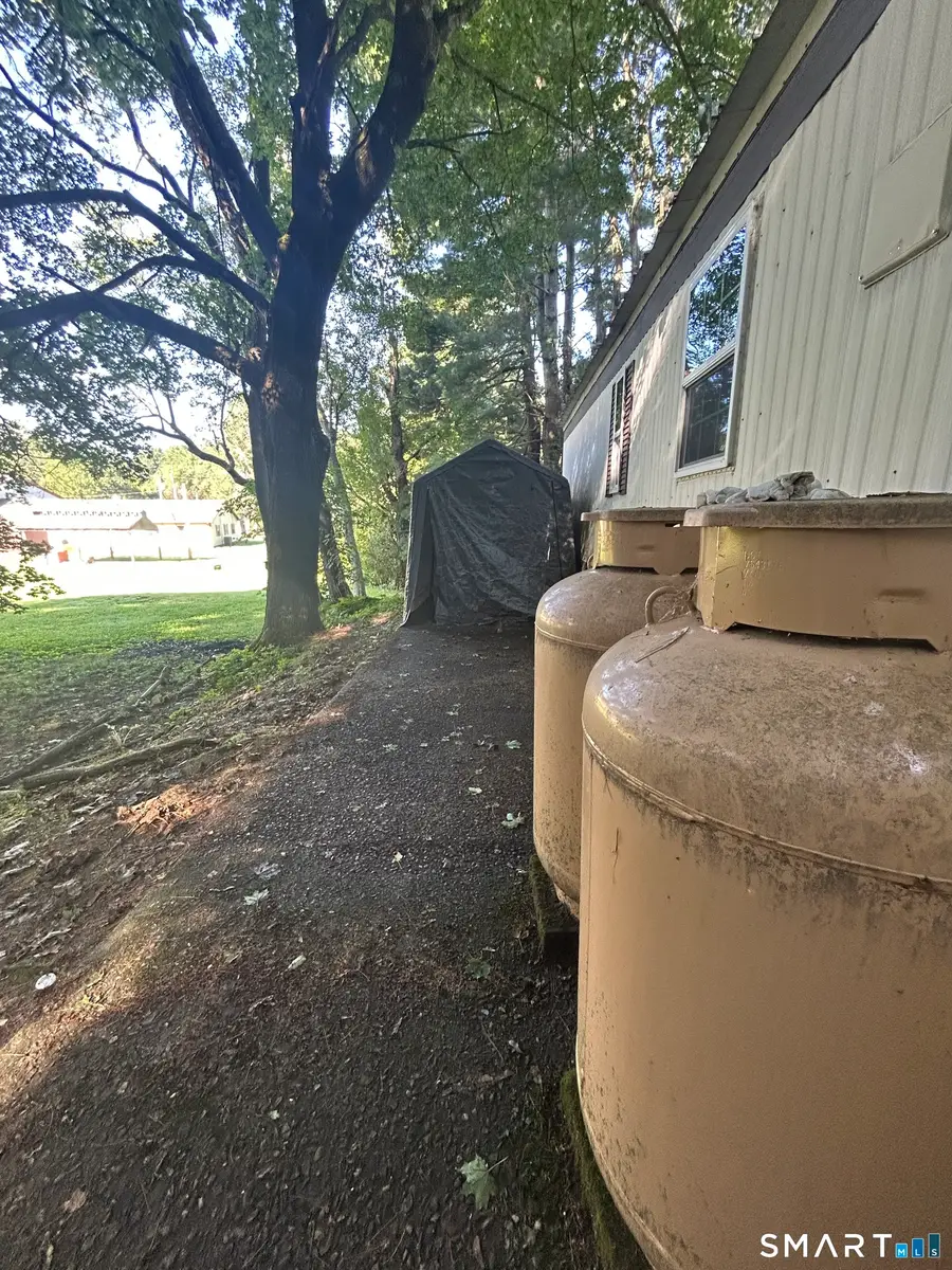12 R And R Park, Killingly, CT 06241 - #3