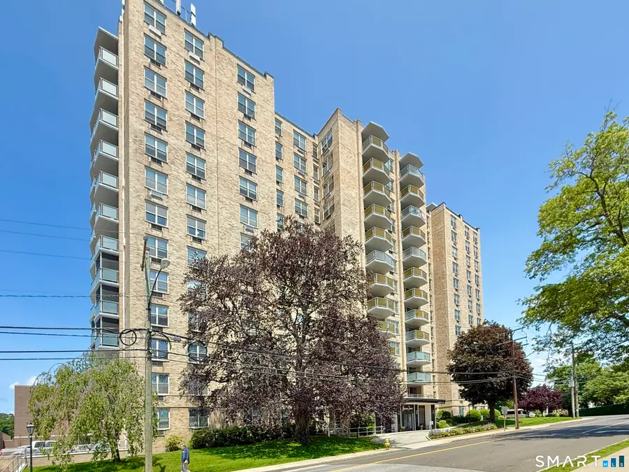 1 Strawberry Hill Court #1A, Stamford, CT 06902 - #2